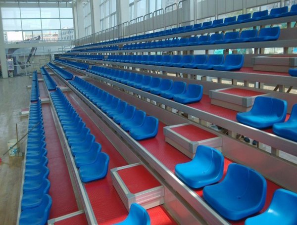 场馆看台座椅