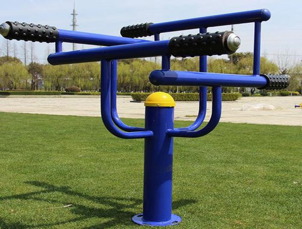 户外健身器材