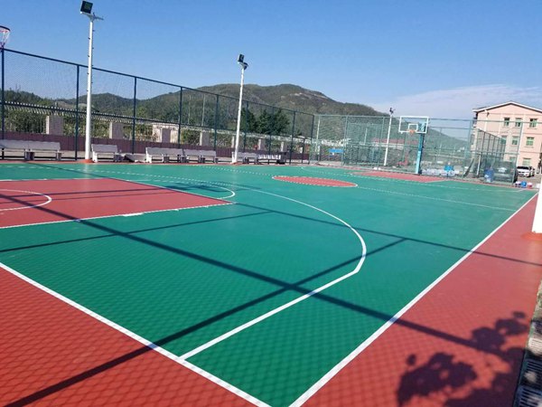 硅PU球场