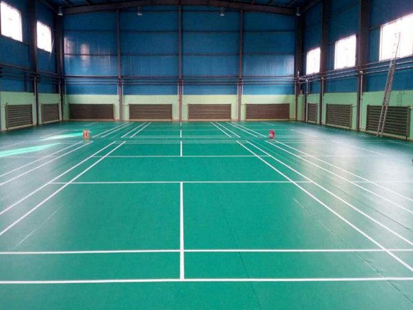 塑胶羽毛球场