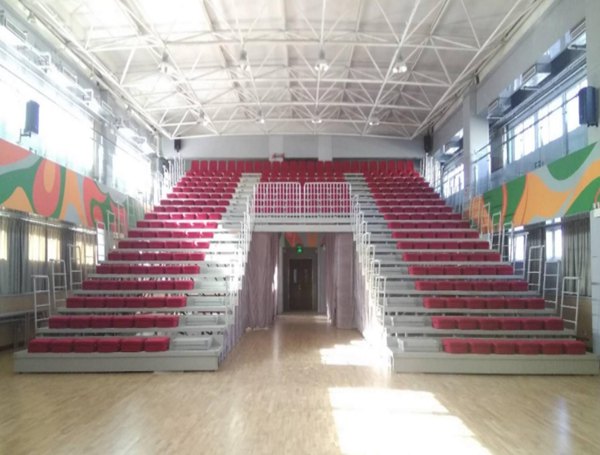 场馆看台座椅